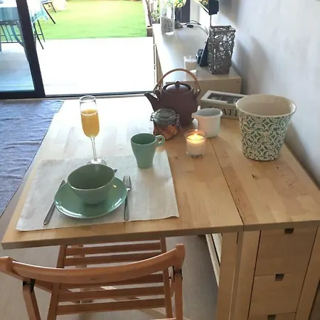 Flat With Garden Apartment Castelldefels