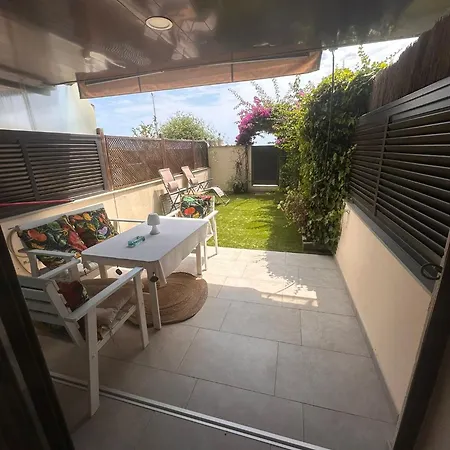 Flat With Garden