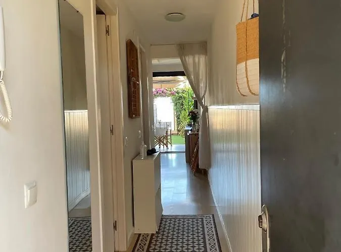 Flat With Garden